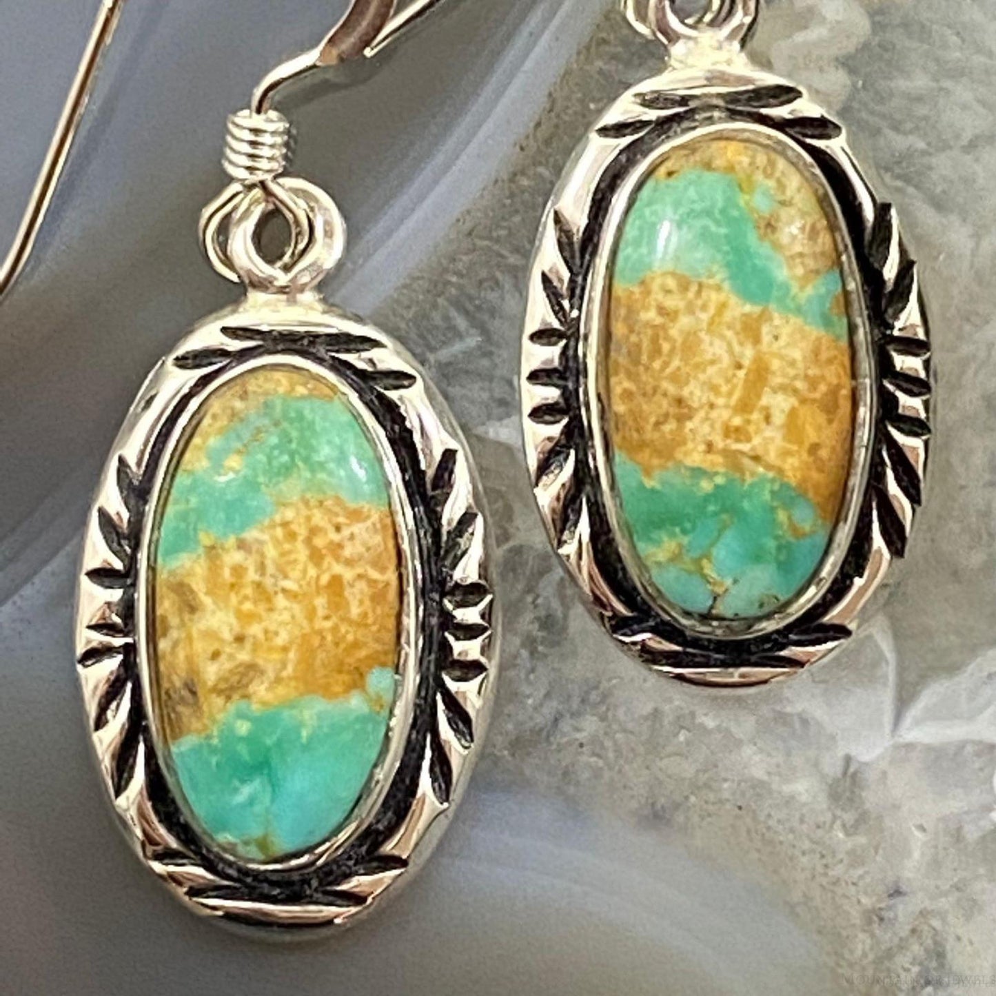 Native American Sterling Silver Oval Ribbon Boulder Turquoise Dangle Earrings
