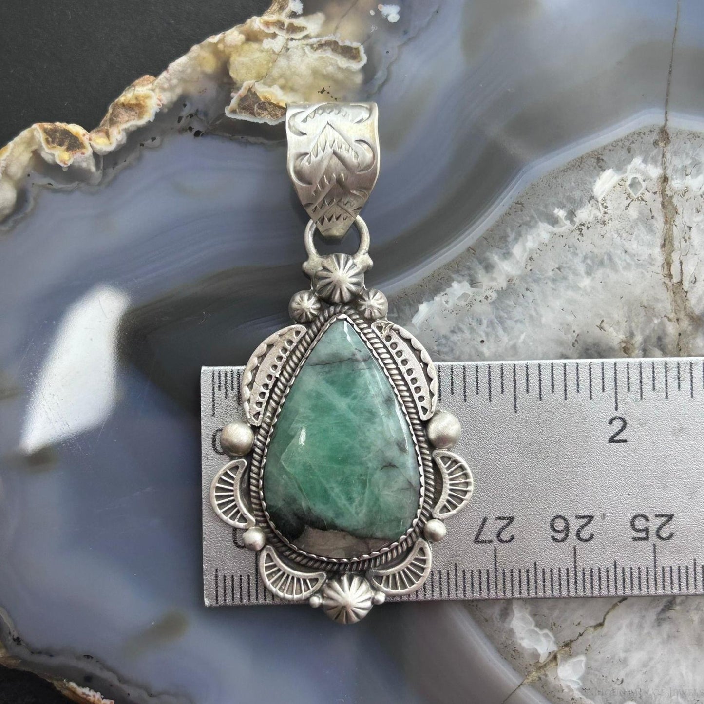 Sterling Silver Southwestern Style Teardrop Emerald Decorated Pendant For Women