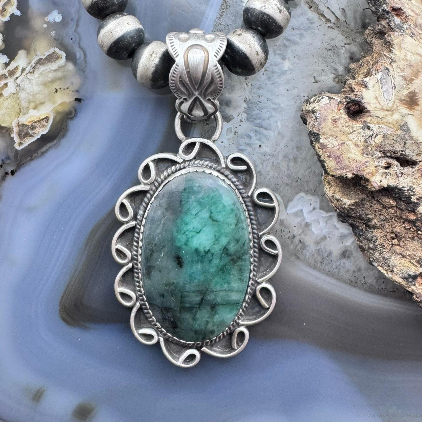 Sterling Silver Southwestern Style Oval Emerald Decorated Pendant For Women