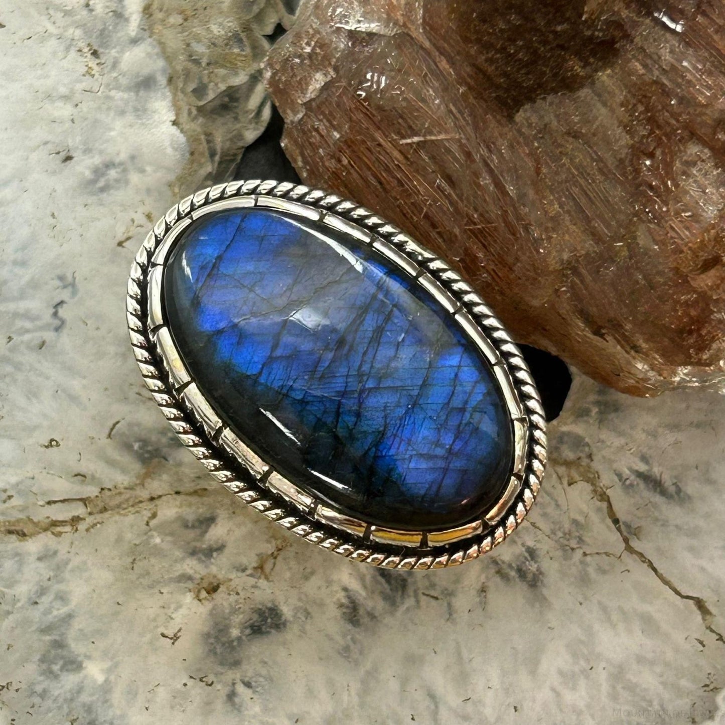 Sterling Silver Southwestern Style Oval Labradorite Decorated Ring Size 8 For Women