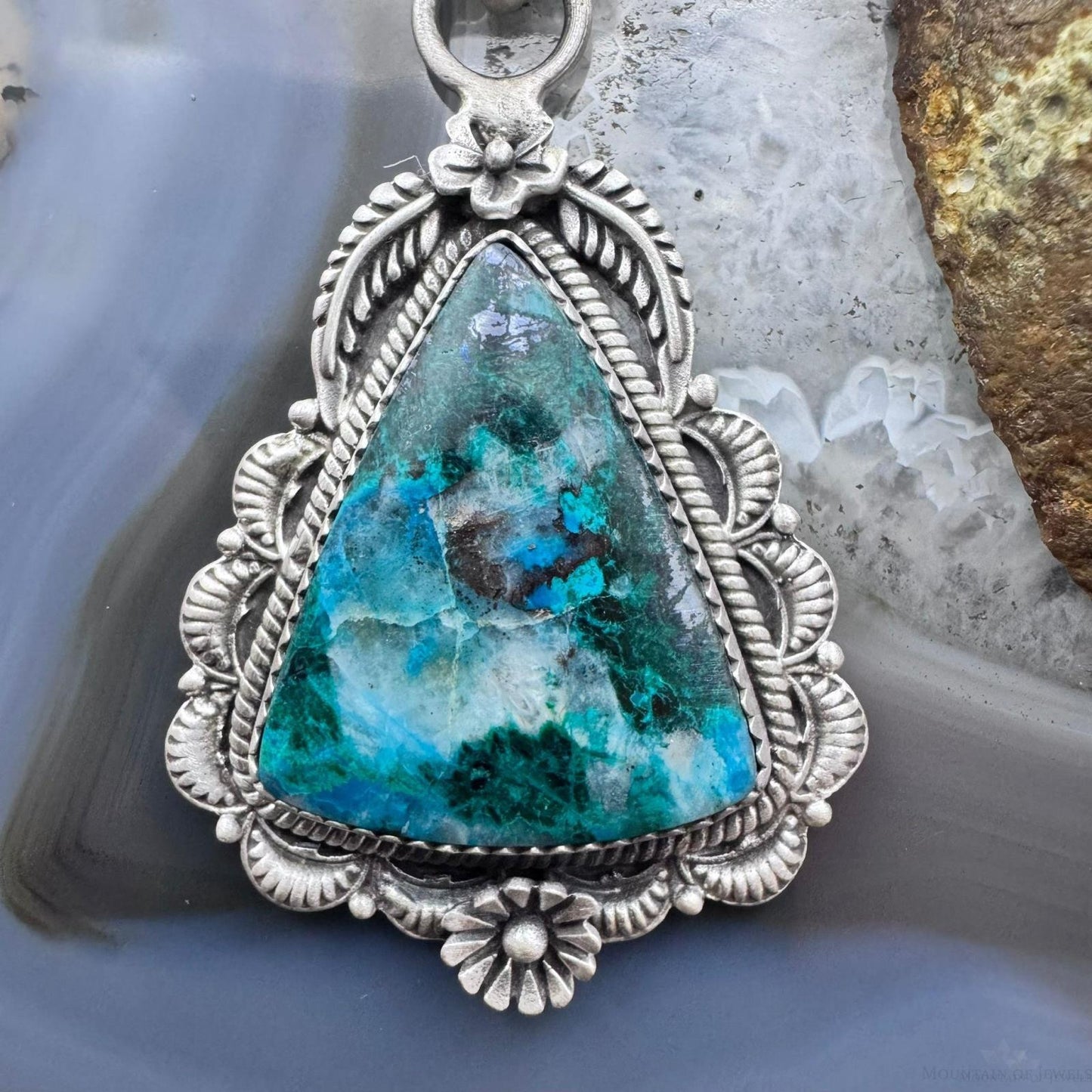 Sterling Silver Southwestern Style Triangular Shattuckite Decorated Pendant For Women
