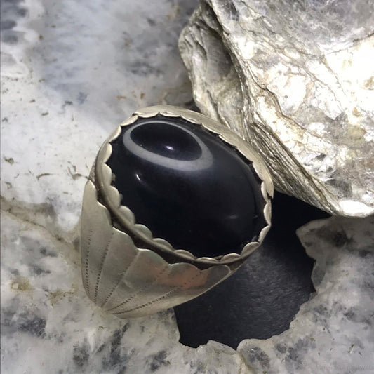 Vintage Native American Sterling Silver Oval Onyx Unisex Shield Ring Size 10.75