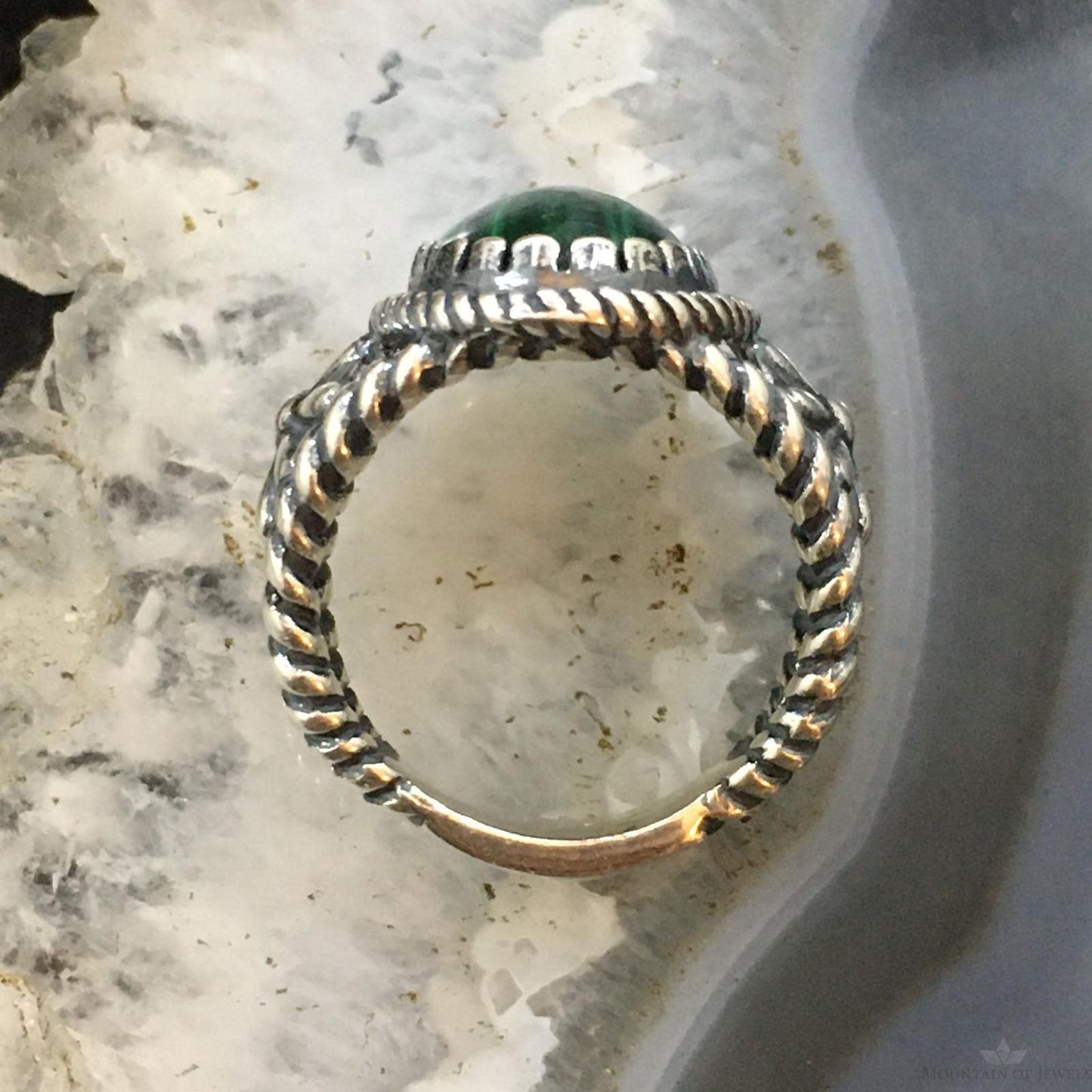 Carolyn Pollack Vintage Southwestern Style Sterling Silver Oval Malachite Decorated Ring For Women