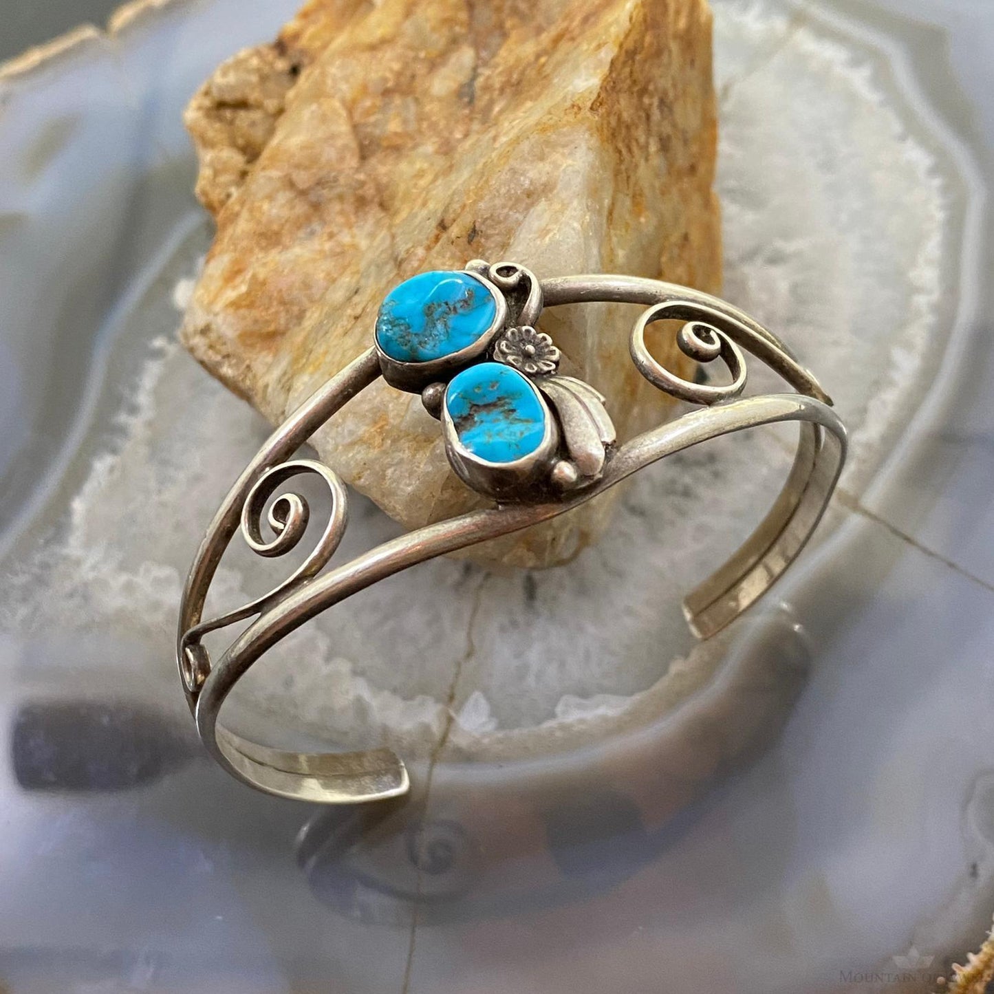 Vintage Native American Silver 2 Oval Kingman Turquoise Decorated Bracelet