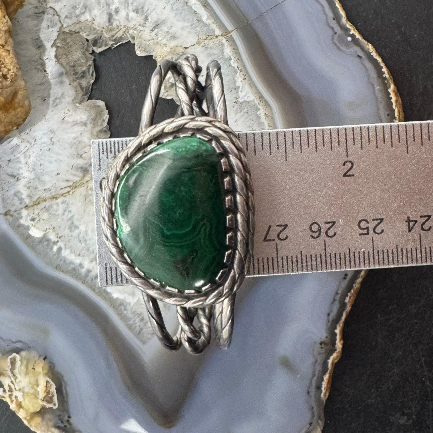 Vintage Taos Pueblo Native American Sterling Silver Malachite Bracelet For Women