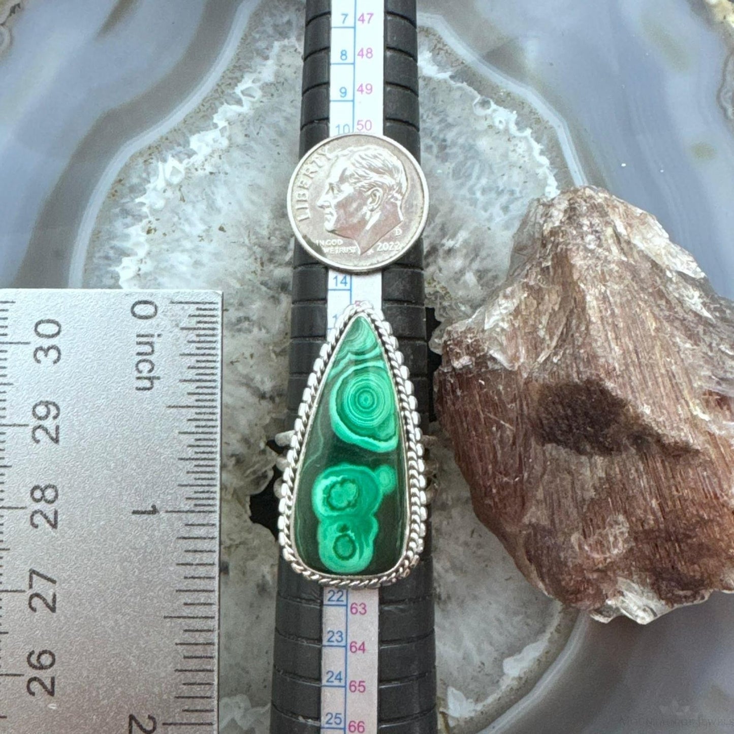 Sterling Silver Southwestern Style Elongated Teardrop Malachite Decorated Ring Size 9 For Women