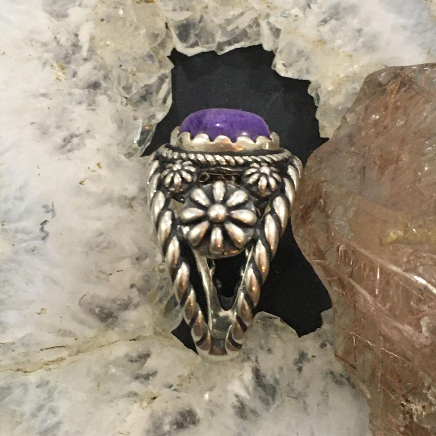 Carolyn Pollack Vintage Southwestern Style Sterling Silver Oval Charoite Decorated Ring For Women