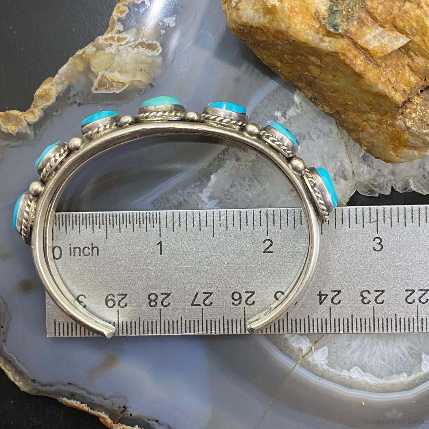 Vintage Native American Sterling Silver Single Row Graduated Turquoise Bracelet