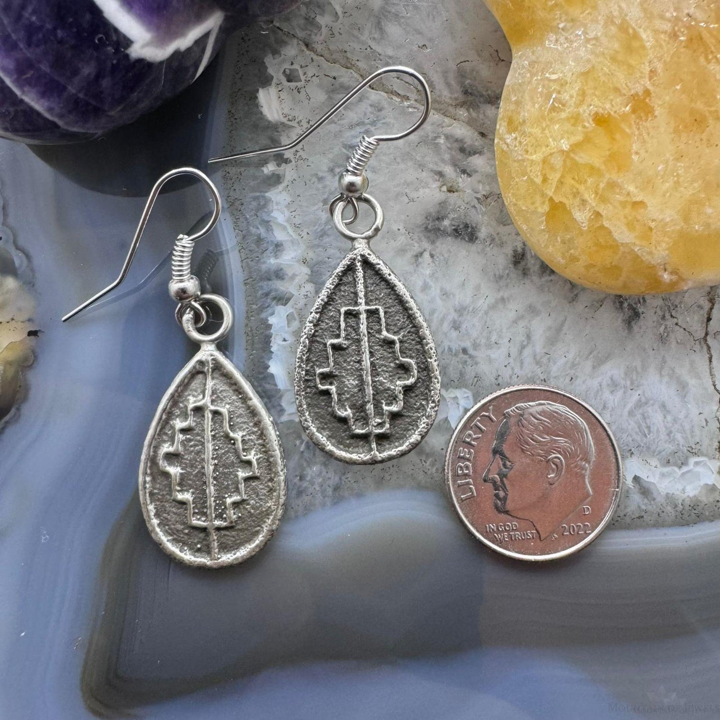 Joel Pajarito Sterling Silver Teardrop Tufa Cast Rug Design Dangle Earrings For Women