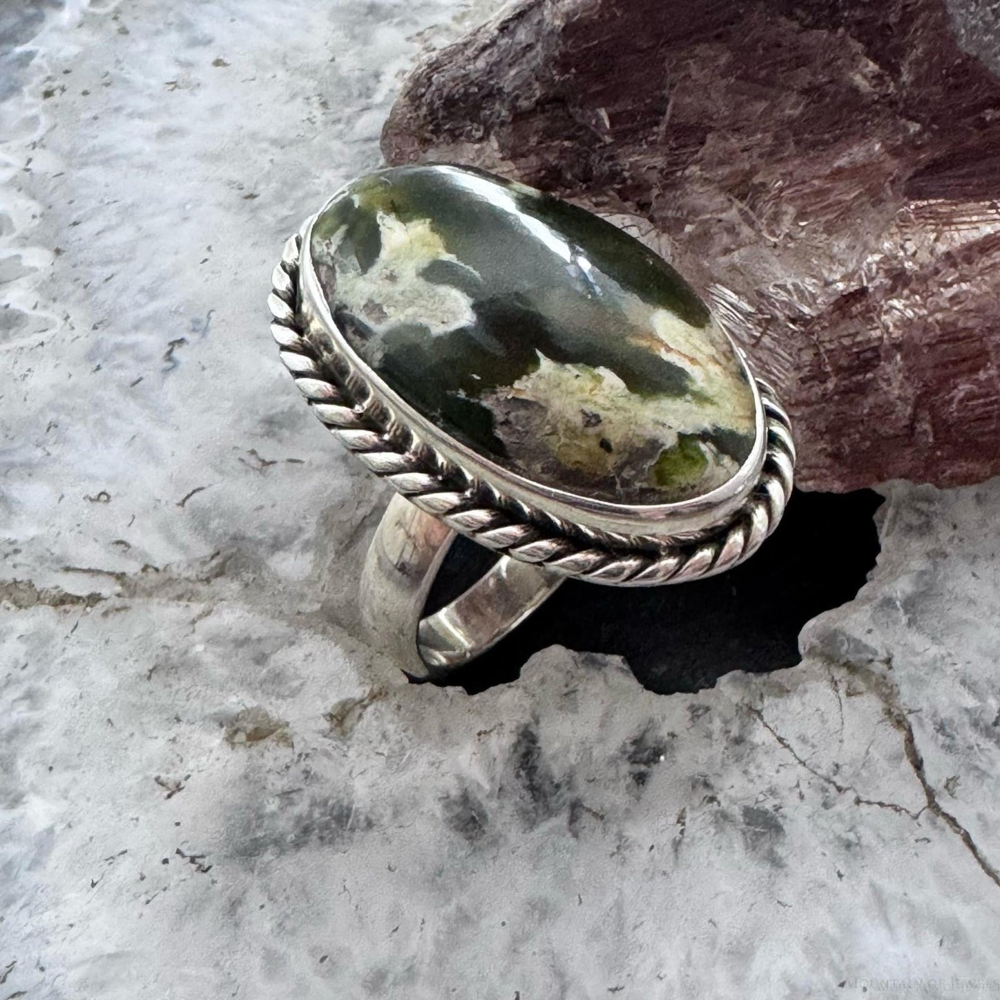 Sterling Silver Southwestern Style Chrome Chalcedony Decorated Ring Size 6.75 For Women
