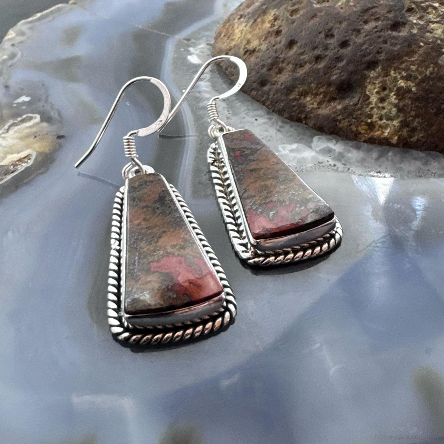 Sterling Silver Southwestern Style Trapezoid Moroccan Seam Agate Dangle Earrings For Women