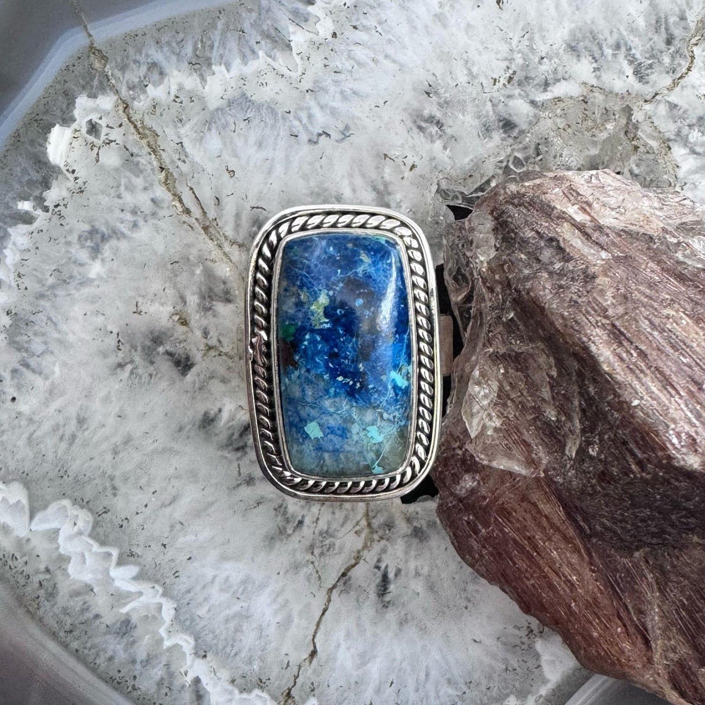 Sterling Silver Southwestern Style Rectangle Neon Apatite Decorated Ring Size 8 For Women