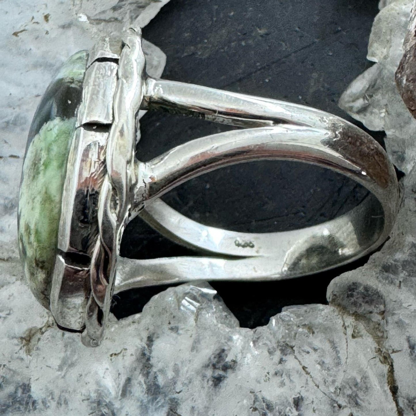 Sterling Silver Southwestern Style Oval Chrome Chalcedony Ring Size 7 For Women