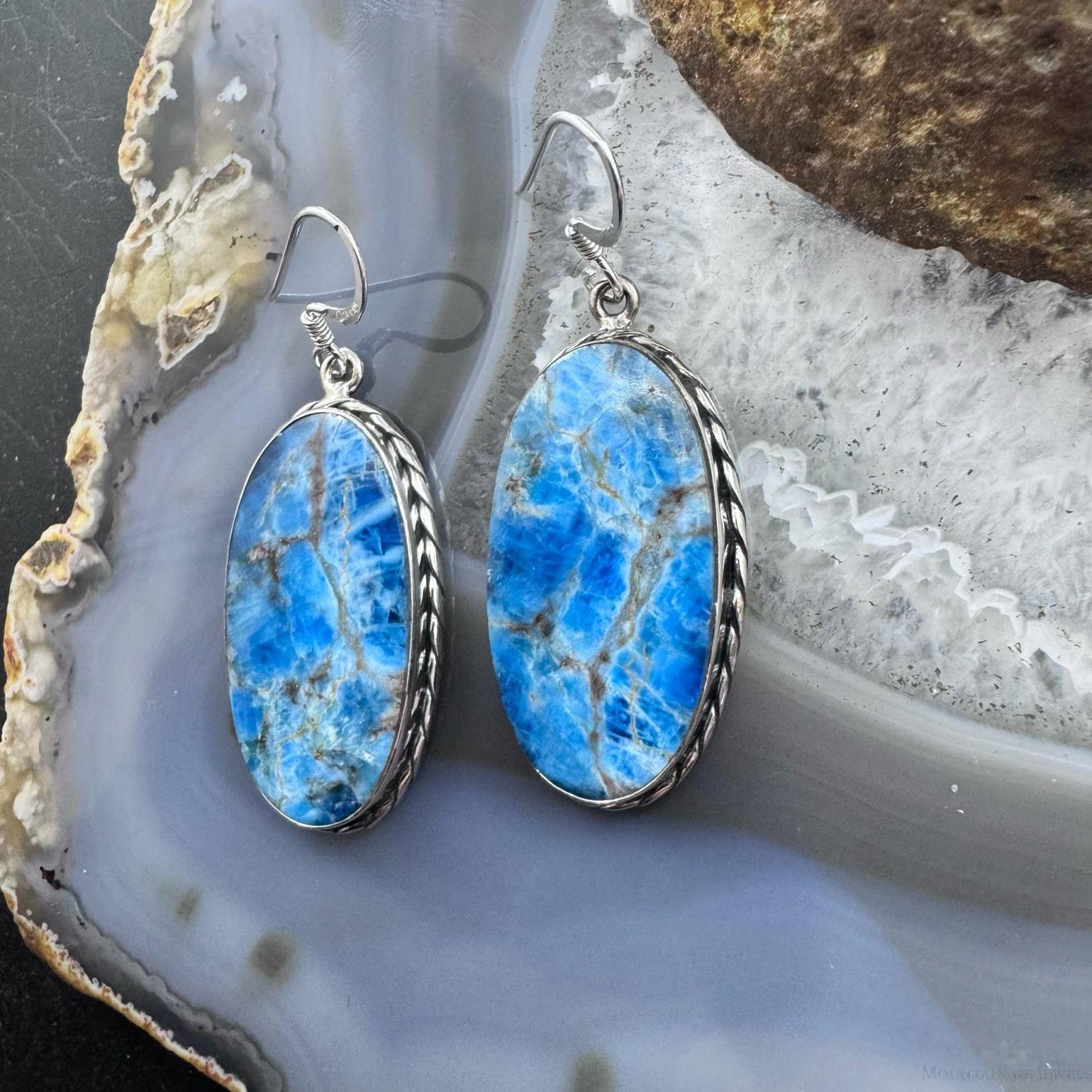 Sterling Silver Southwestern Style Oval Apatite Dangle Earrings For Women