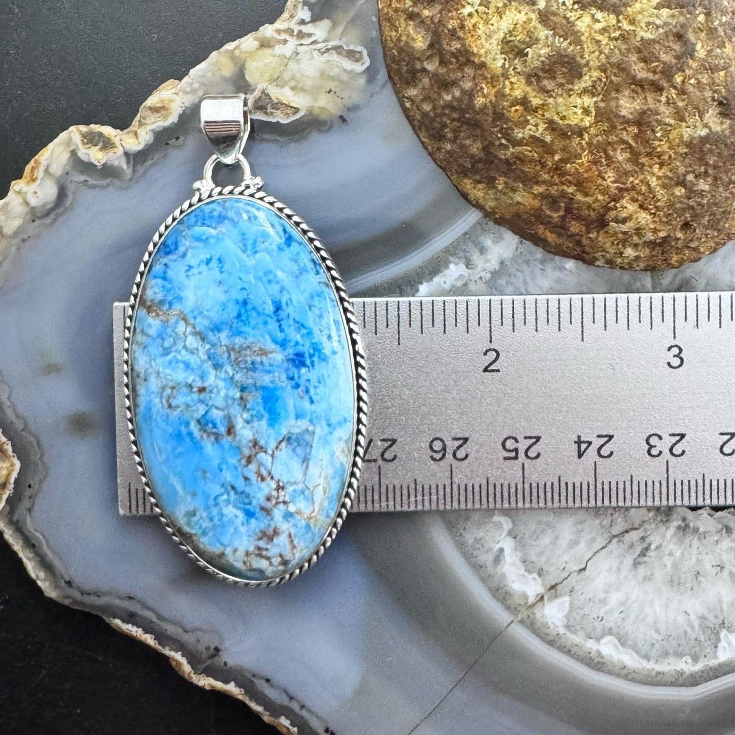 Sterling Silver Southwestern Style Elongated Oval Apatite Pendant For Women