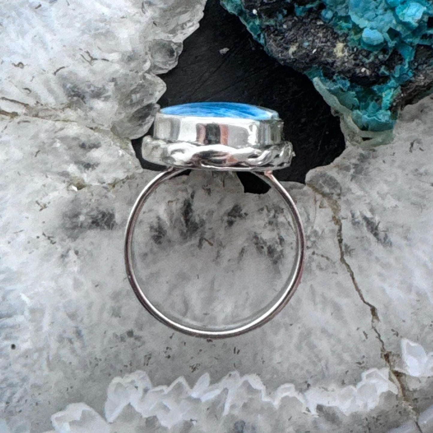 Sterling Silver Southwestern Style Oval Blue Apatite Ring Size 6.5 For Women