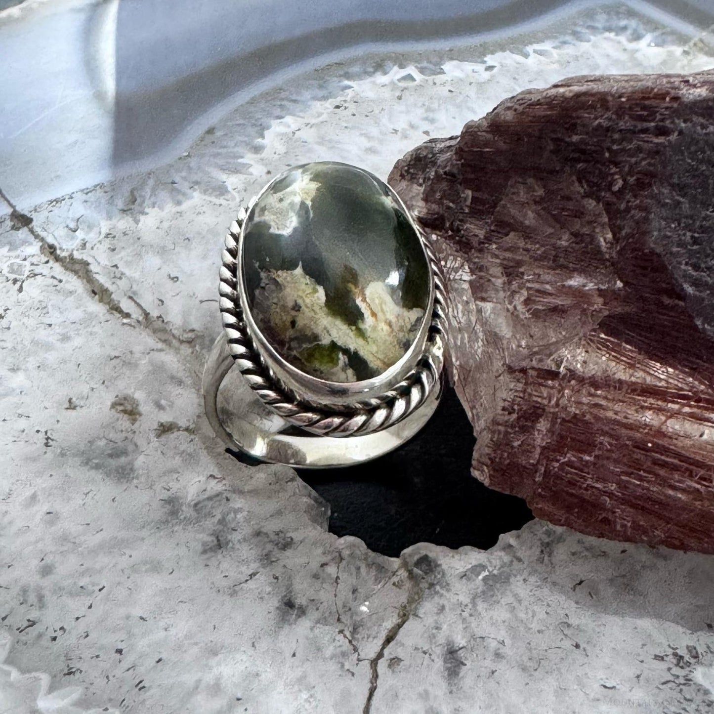 Sterling Silver Southwestern Style Chrome Chalcedony Decorated Ring Size 6.75 For Women