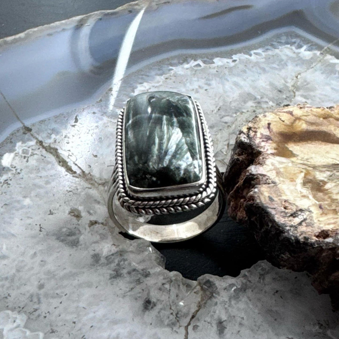 Sterling Silver Southwestern Style Seraphinite Bar Ring Size 8.5 For Women