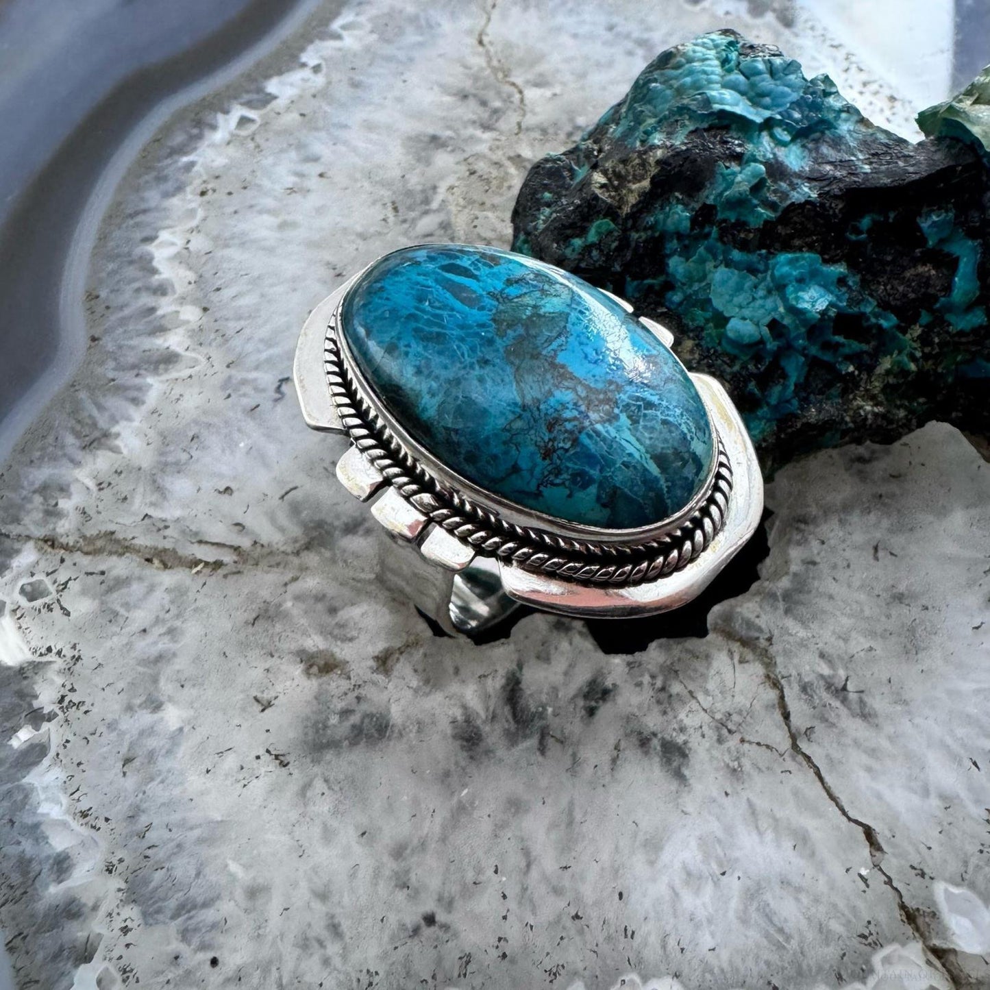 Sterling Silver Southwestern Style Oval Stichtite Decorated Ring Size 8 For Women