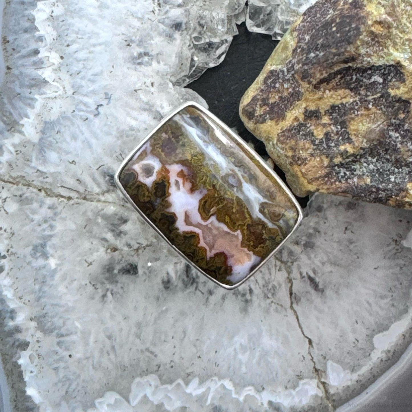 Sterling Silver Southwestern Style Rectangle Moroccan Seam Agate Ring Size 9.75 For Women
