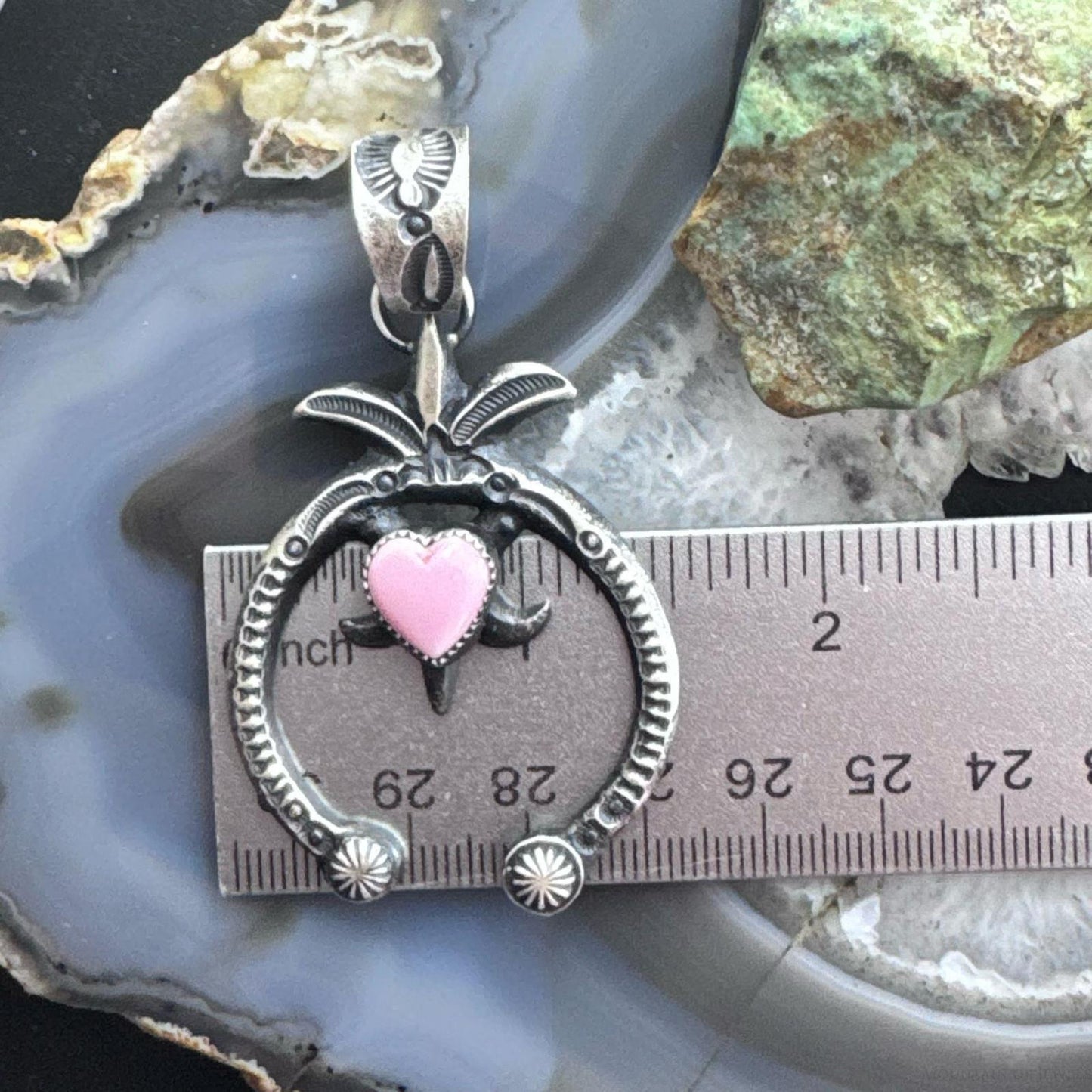 Eva & Linberg Billah Sterling Silver Heart Pink Conch Naja Pendant For Women