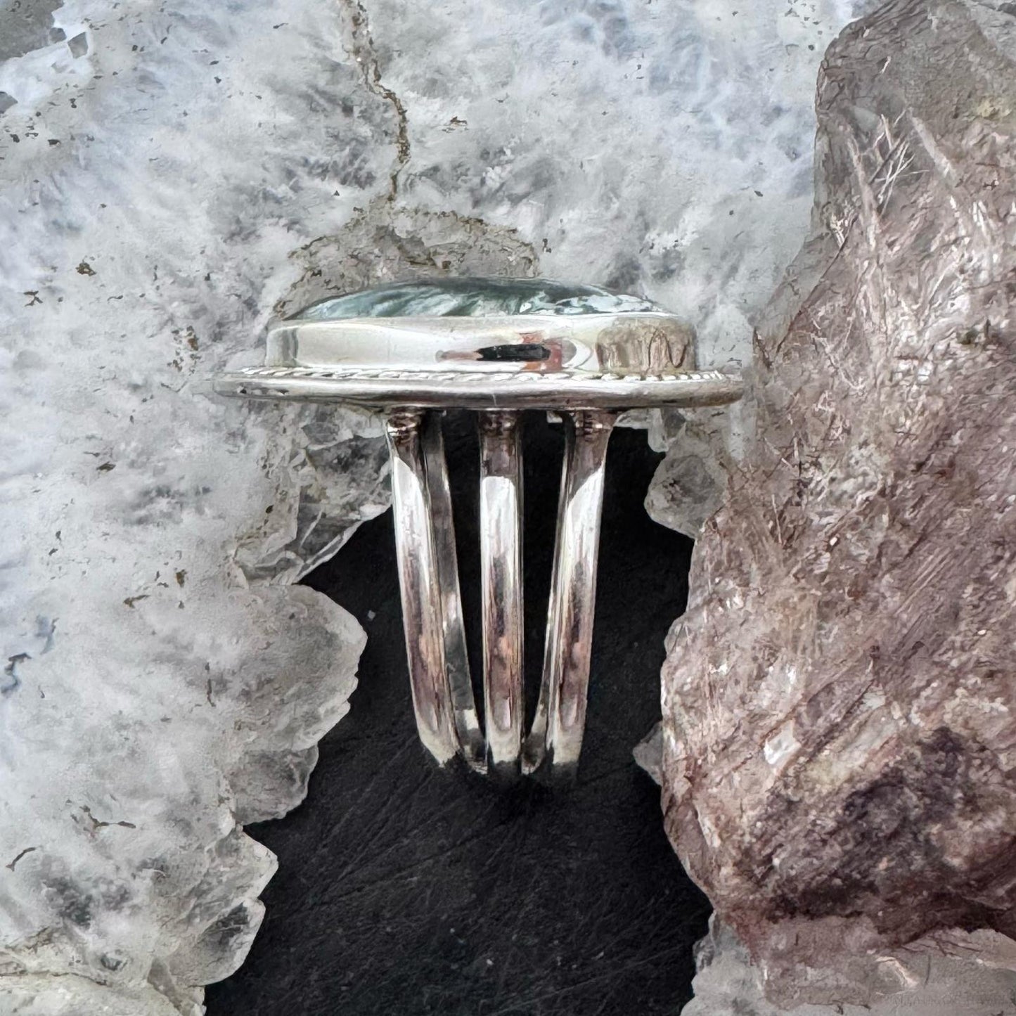 Sterling Silver Southwestern Style Teardrop Serpentine Ring Size 7.5 For Women