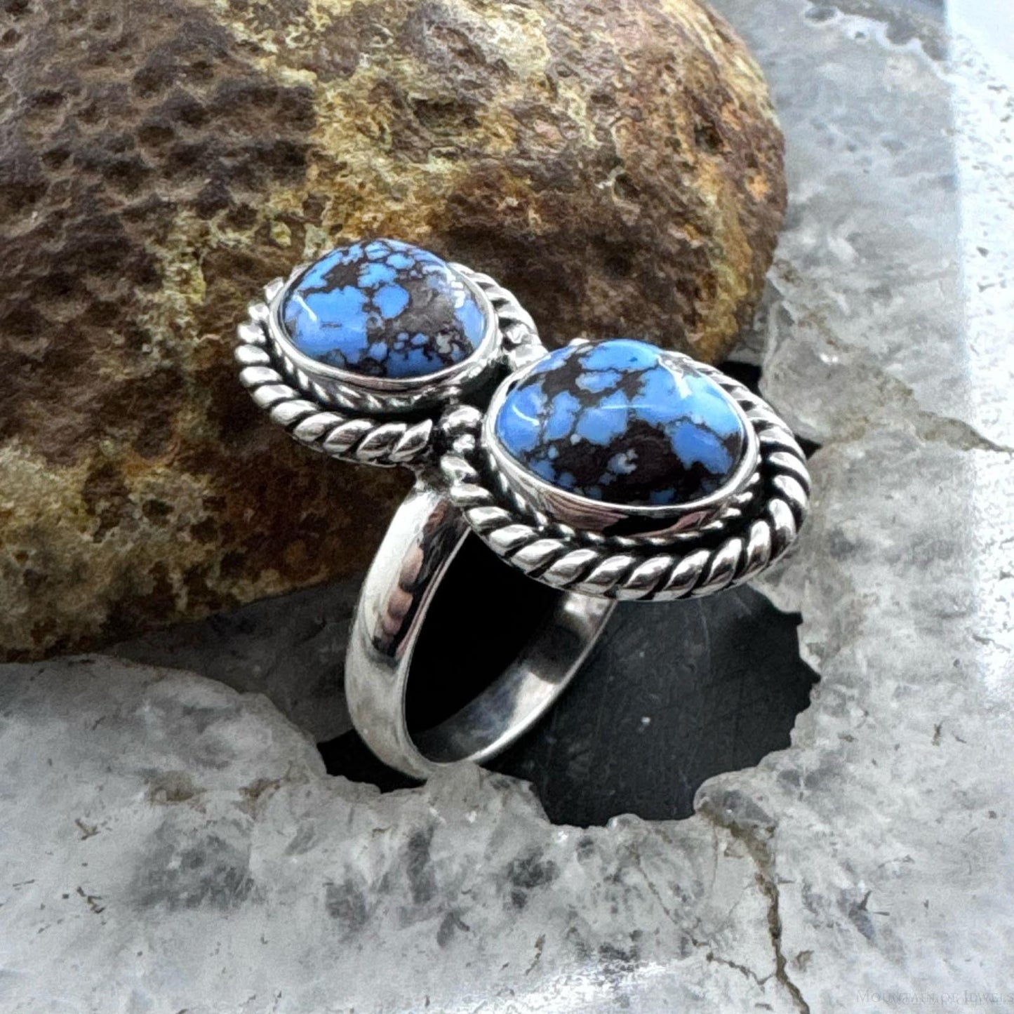 Sterling Silver Southwestern Style Oval Golden Hill Turquoise Ring Size 9.5 For Women