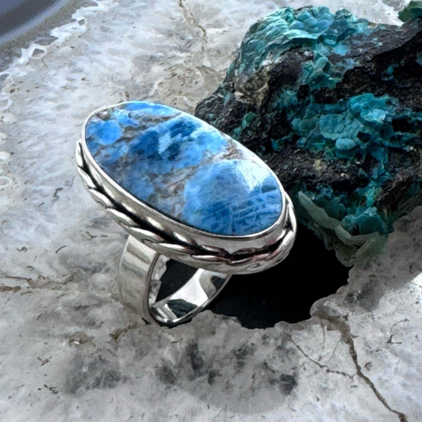 Sterling Silver Southwestern Style Oval Blue Apatite Ring Size 6.5 For Women