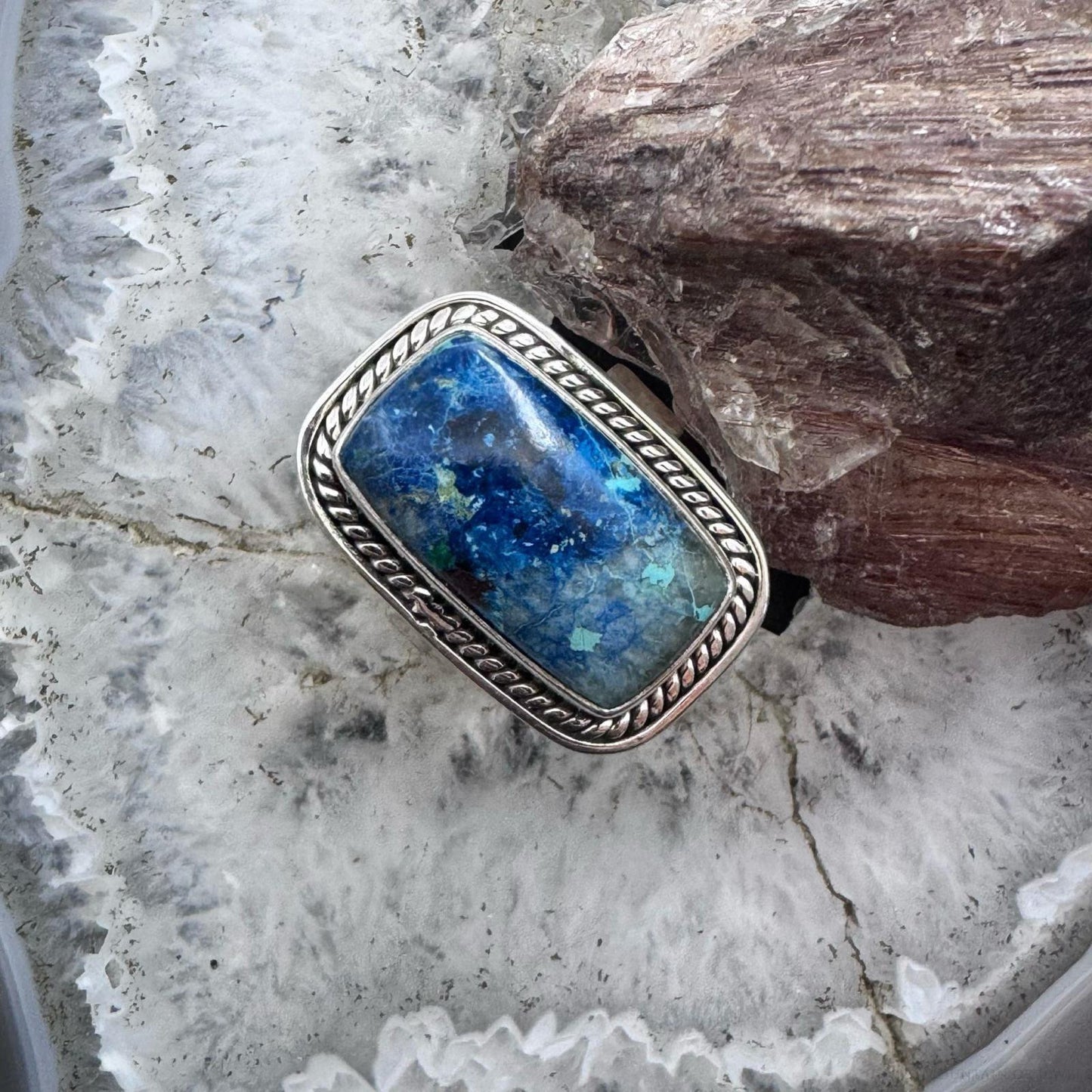 Sterling Silver Southwestern Style Rectangle Neon Apatite Decorated Ring Size 8 For Women