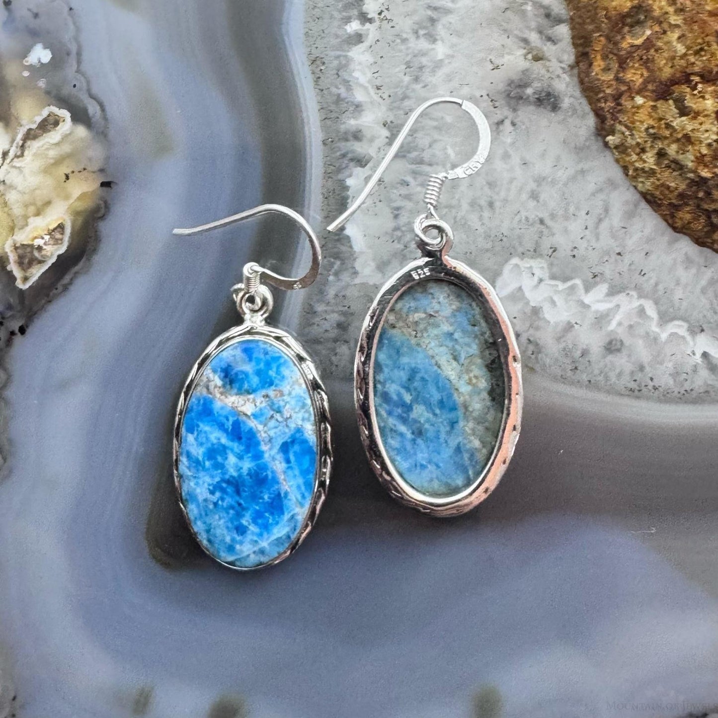 Sterling Silver Southwestern Style Oval Apatite Dangle Earrings For Women