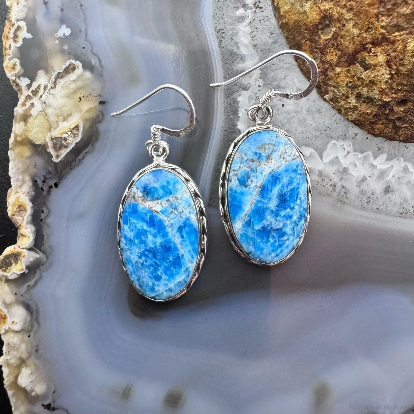 Sterling Silver Southwestern Style Oval Apatite Dangle Earrings For Women