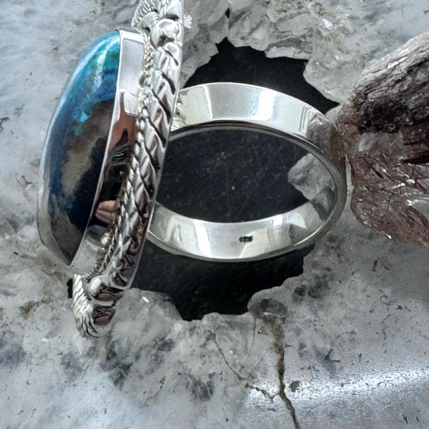 Sterling Silver Southwestern Style Chrysocolla Decorated Ring Size 8.75 For Women