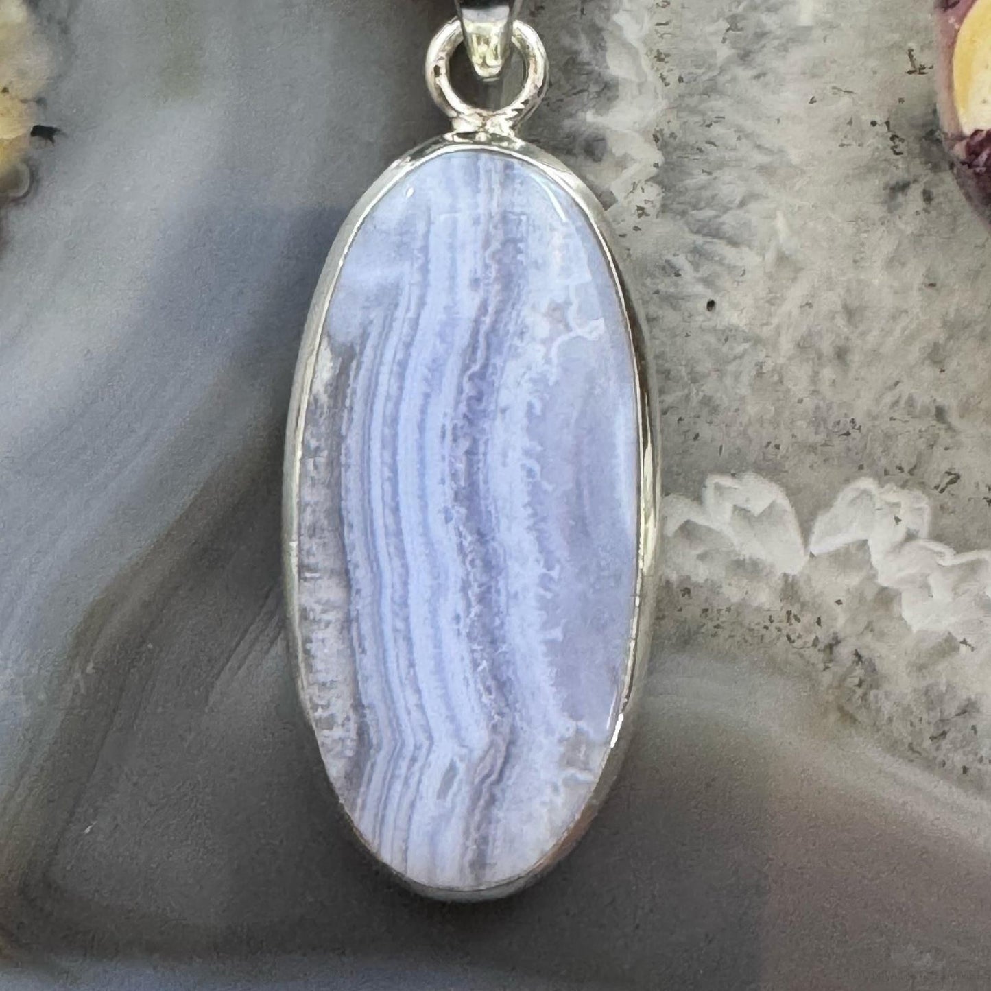 Sterling Silver Southwestern Style Elongated Oval Blue Lace Agate Pendant For Women