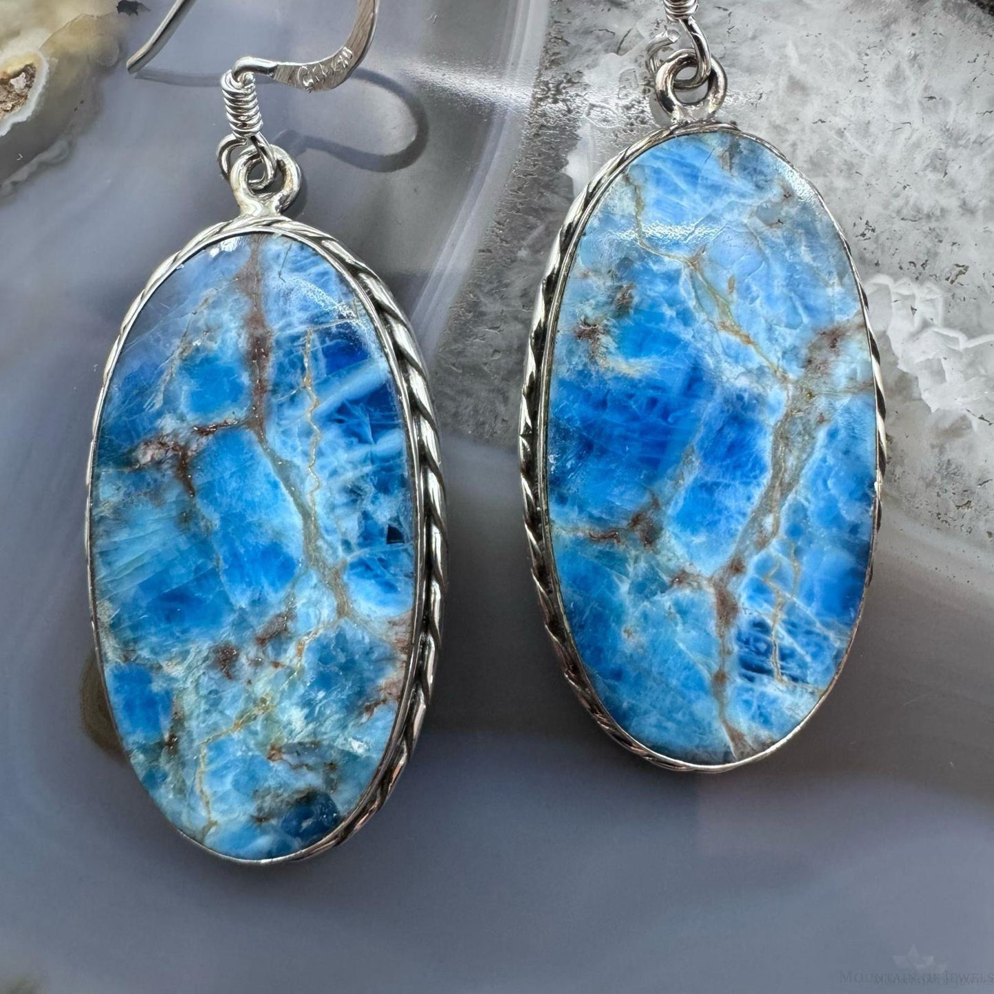 Sterling Silver Southwestern Style Oval Apatite Dangle Earrings For Women