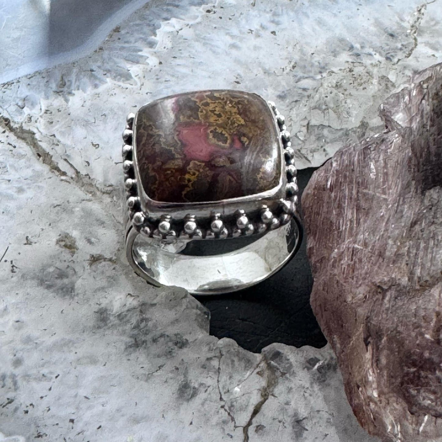 Sterling Silver Southwestern Style Moroccan Seam Agate Ring Size 7.5 For Women