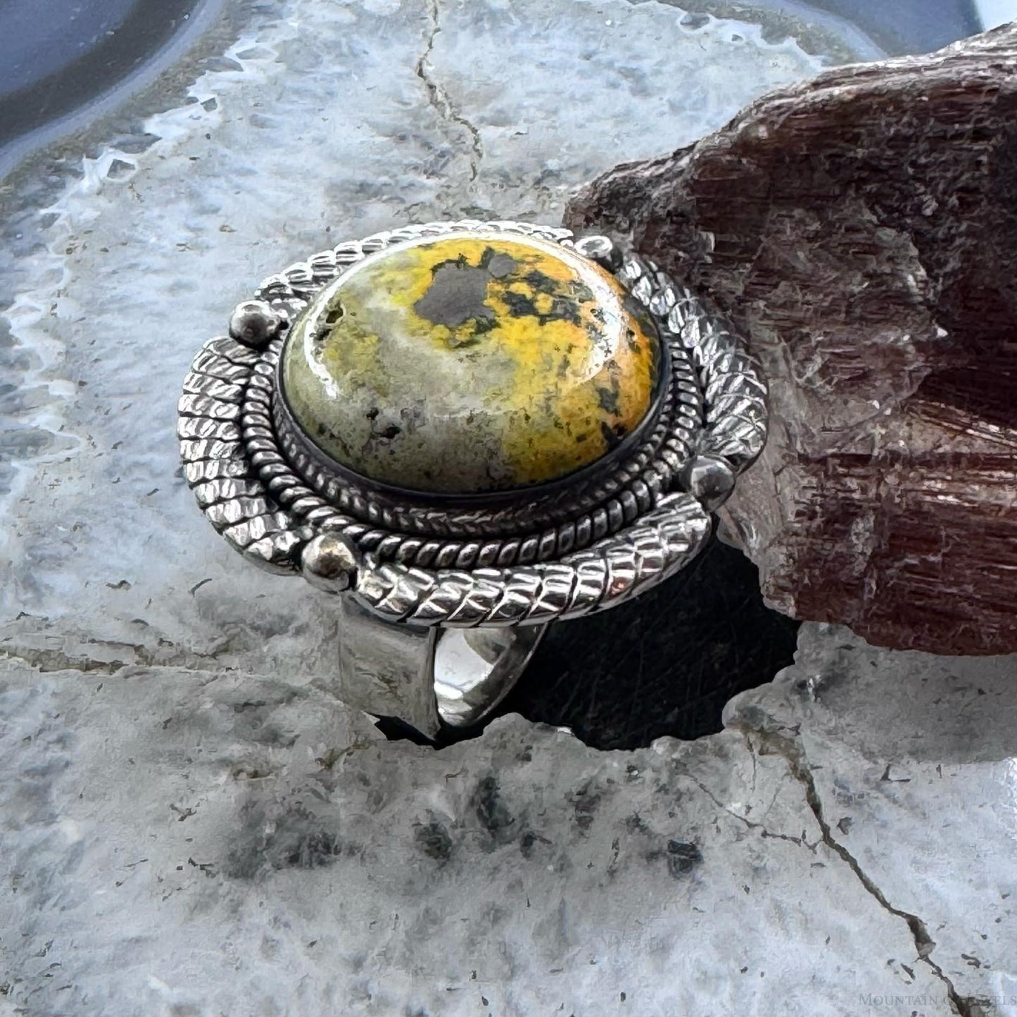 Sterling Silver Southwestern Style Bumblebee Jasper Decorated Ring Size 9 For Women
