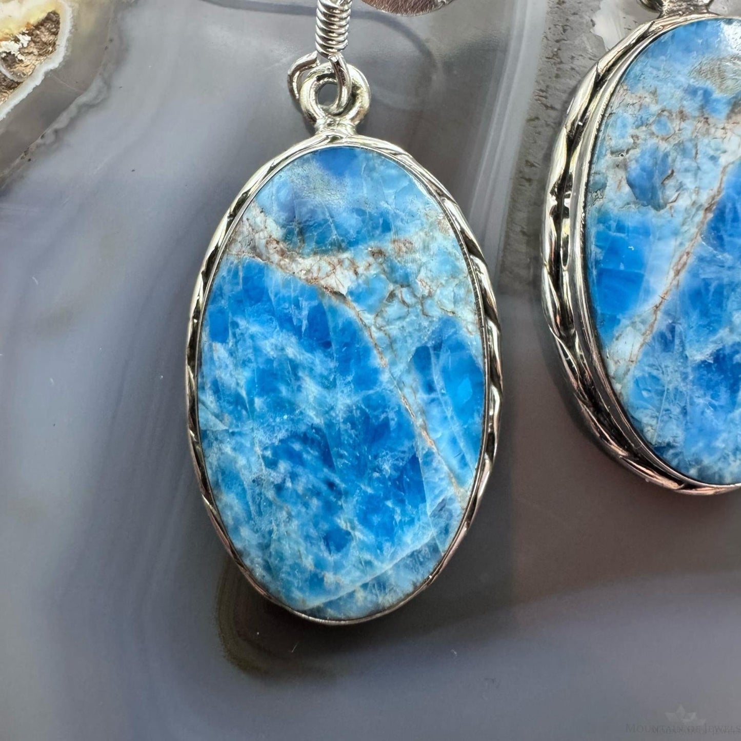 Sterling Silver Southwestern Style Oval Apatite Dangle Earrings For Women