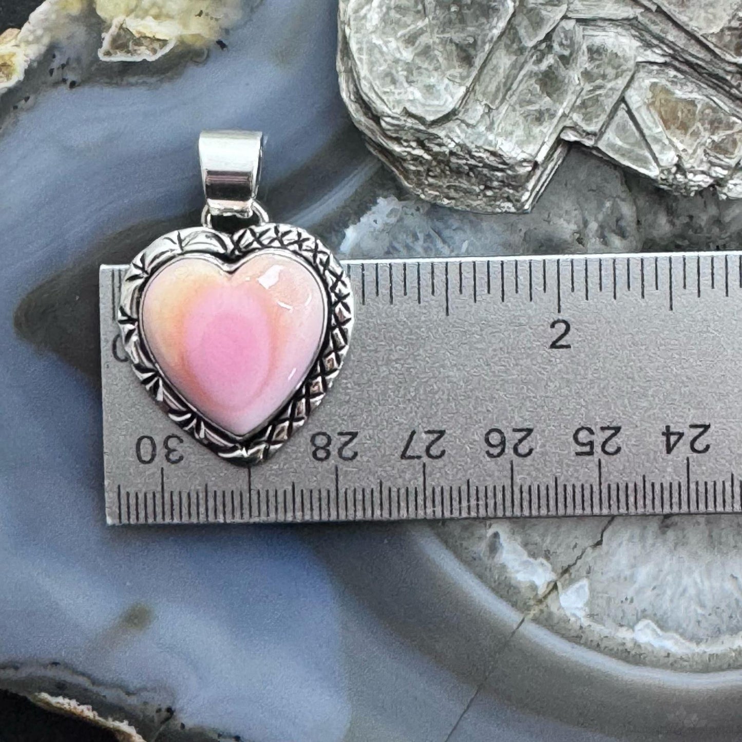 Native American Sterling Silver Pink Conch Heart Decorated Pendant For Women