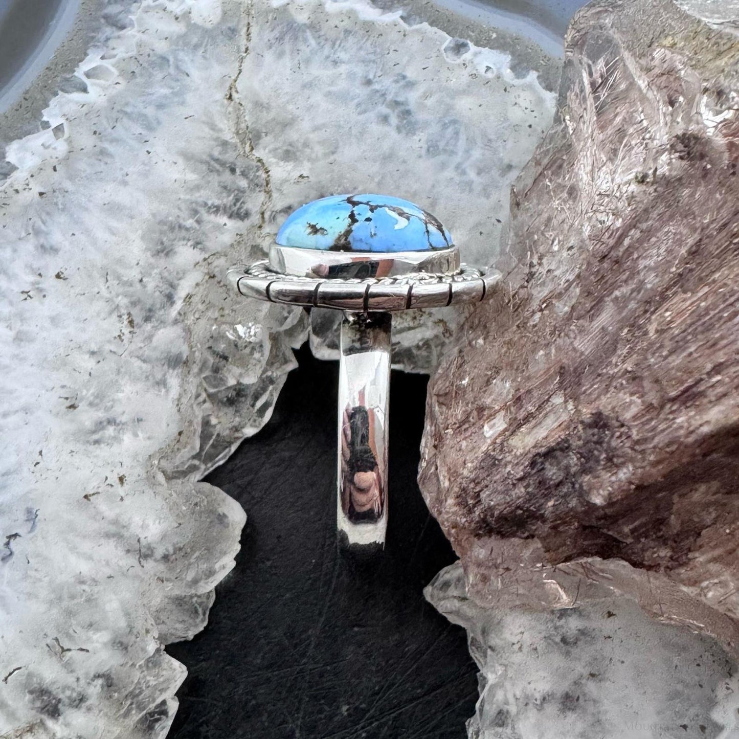 Sterling Silver Southwestern Style Oval Golden Hill Turquoise Ring Size 8 For Women