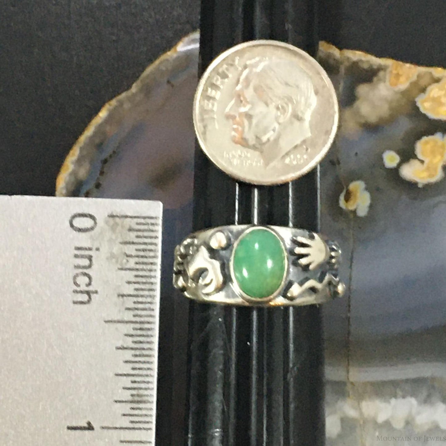 Jody Naranjo and Carolyn Pollack Vintage Southwestern Style Sterling Silver Oval Green Turquoise Petroglyph Ring For Women