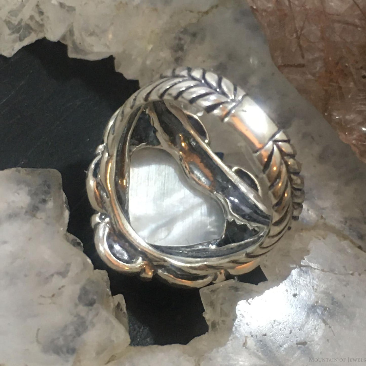Carolyn Pollack Southwestern Style Sterling Silver Faceted Mother of Pearl Decorated Heart Ring Size 6.5