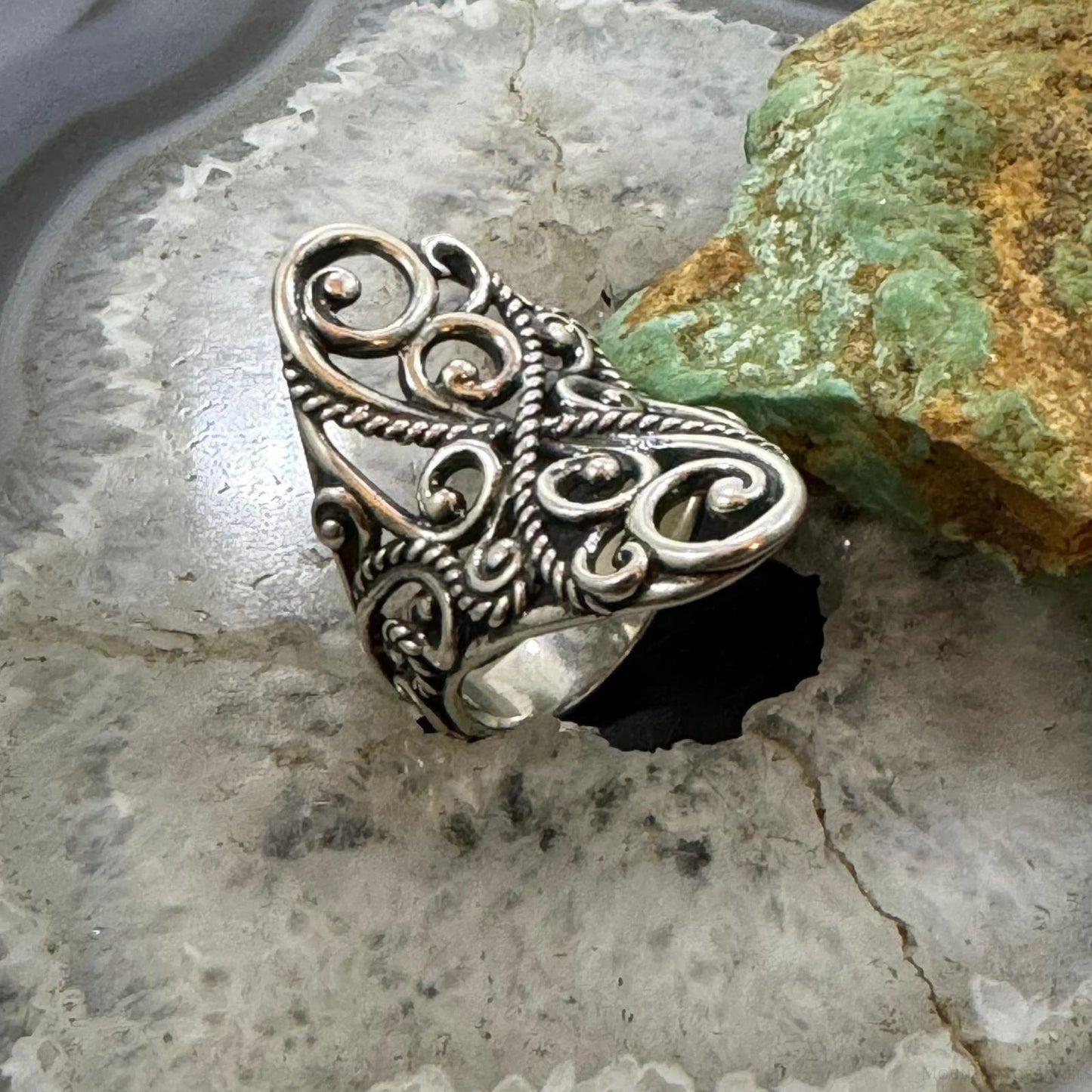 Carolyn Pollack Sterling Silver Elongated Oval Swirly Decorated Ring For Women