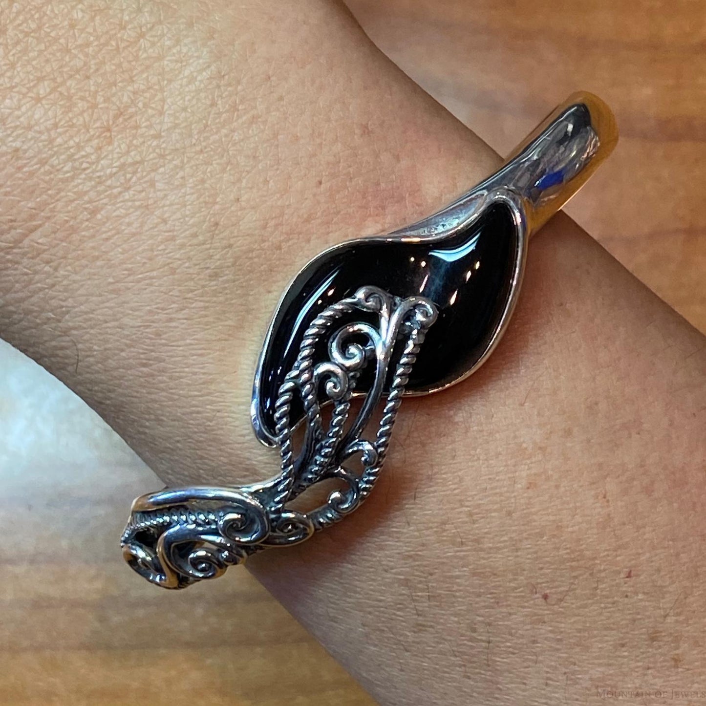 Carolyn Pollack Sterling Silver Black Onyx Decorated Hinged Bracelet For Women