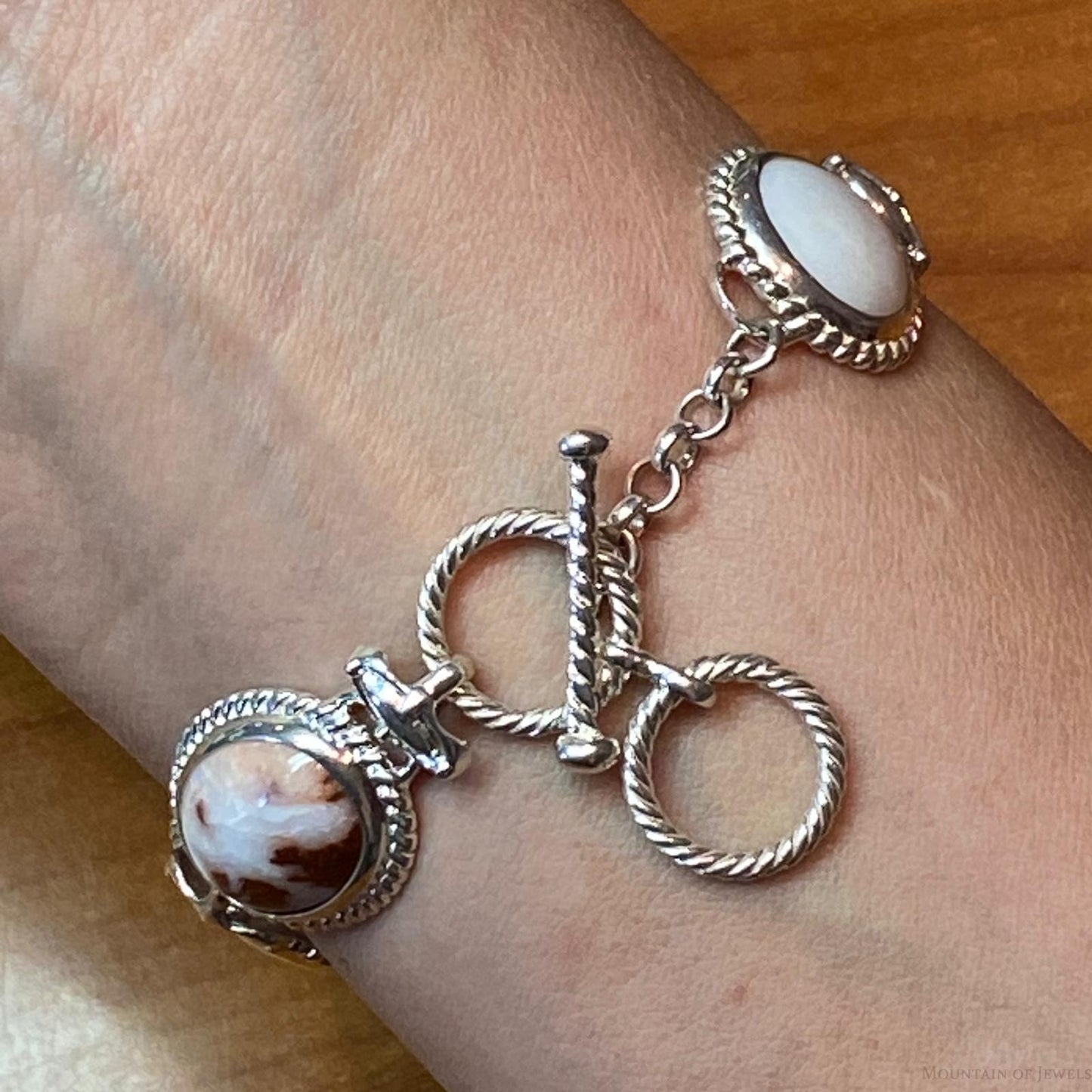 Carolyn Pollack Sterling Silver Wild Horse & White Agate Link Bracelet For Women