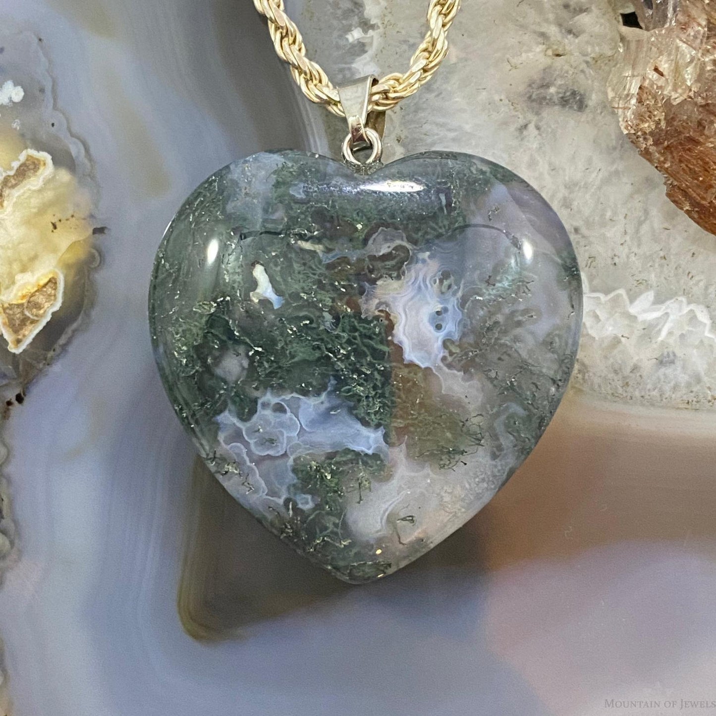 Heart Shape Slab Moss Agate Fashion Pendant For Women