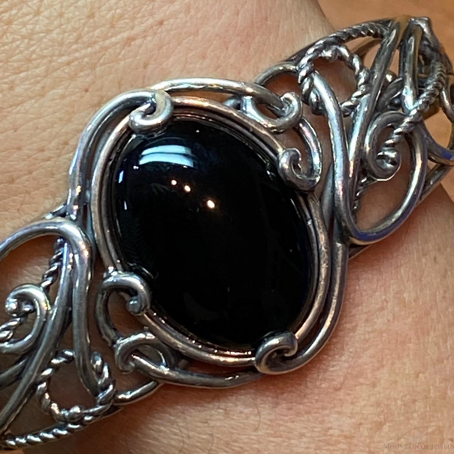 Carolyn Pollack Sterling Silver Large Oval Onyx Decorated Bracelet For Women