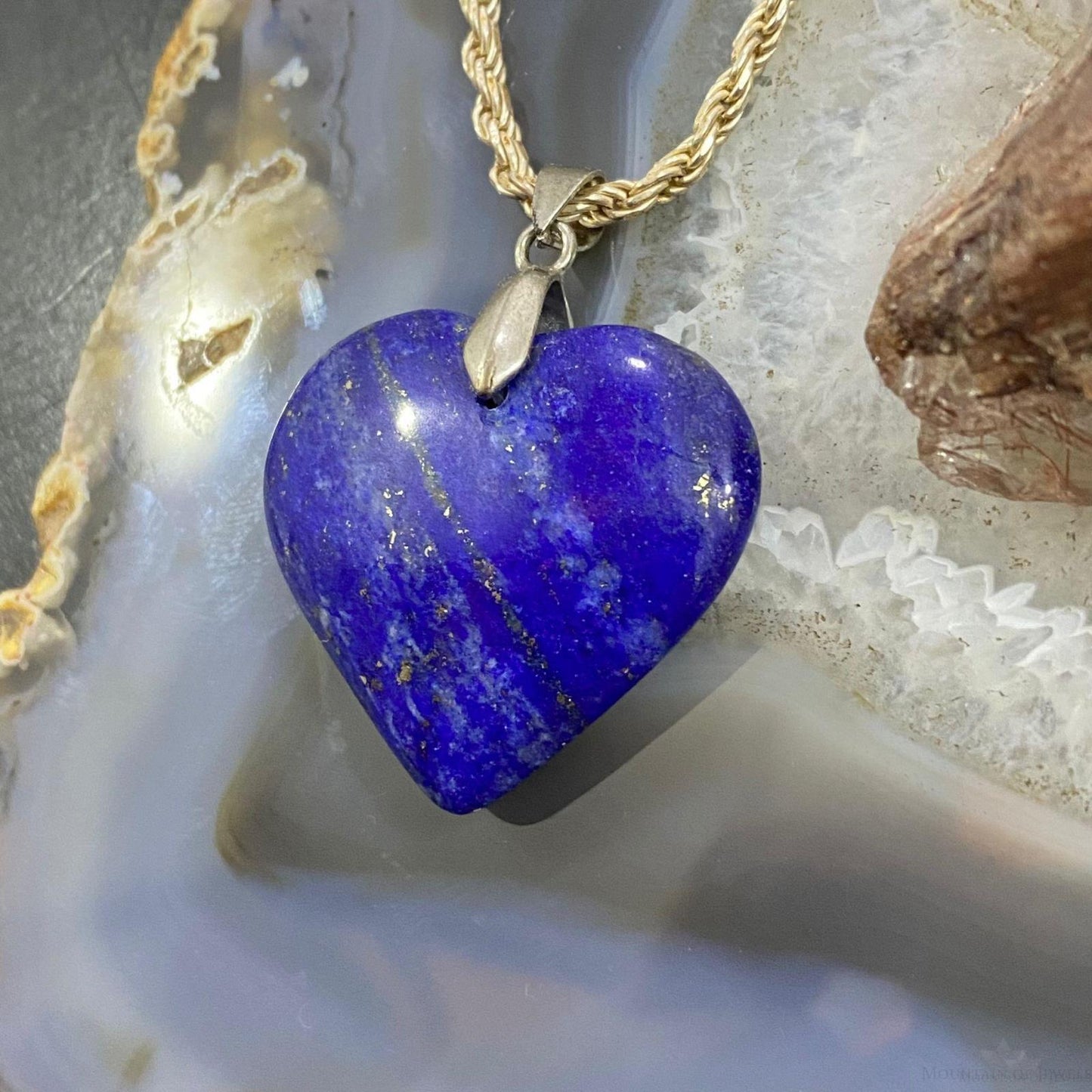 Heart Shape Slab Lapis Lazuli Fashion Pendant For Women