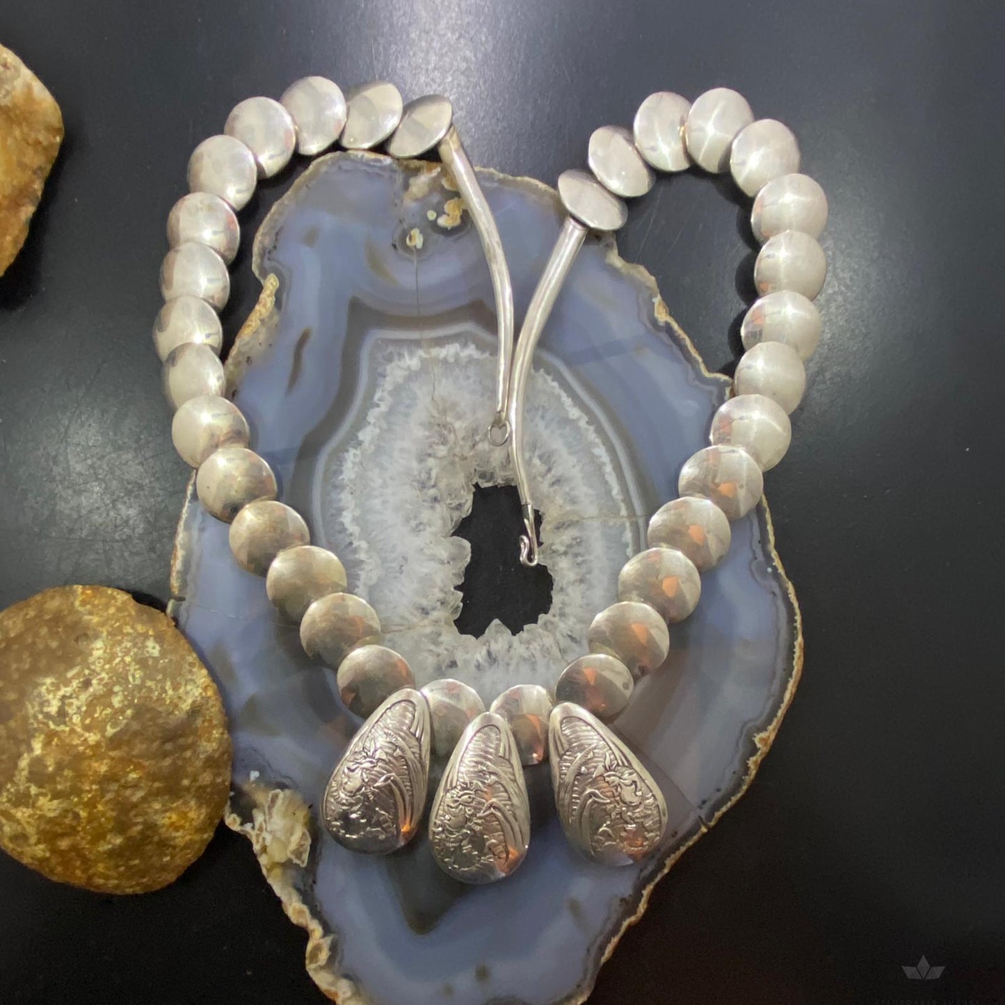 Vintage Native American Silver Double Sided Stamped Disk Bead Necklace For Women