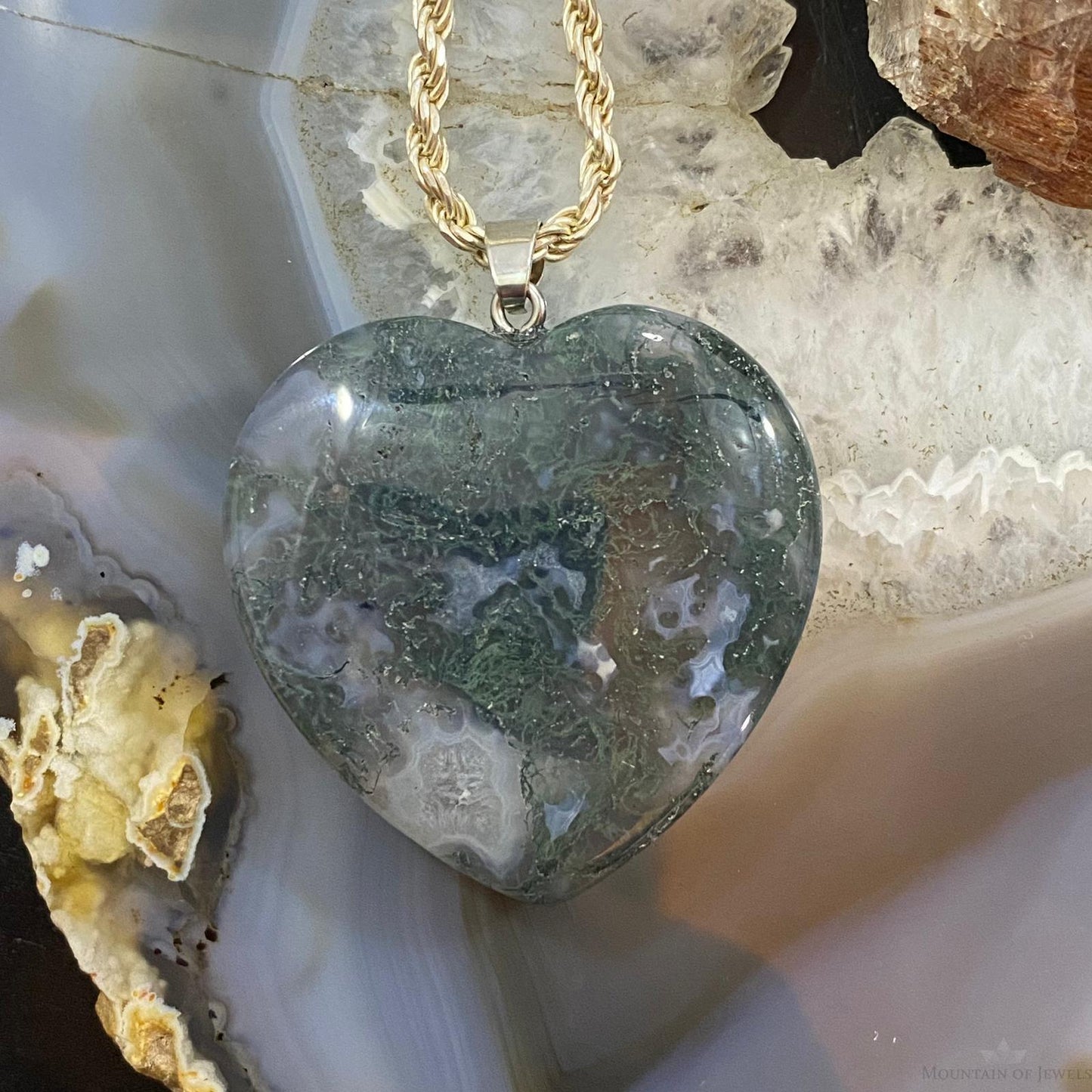Heart Shape Slab Moss Agate Fashion Pendant For Women
