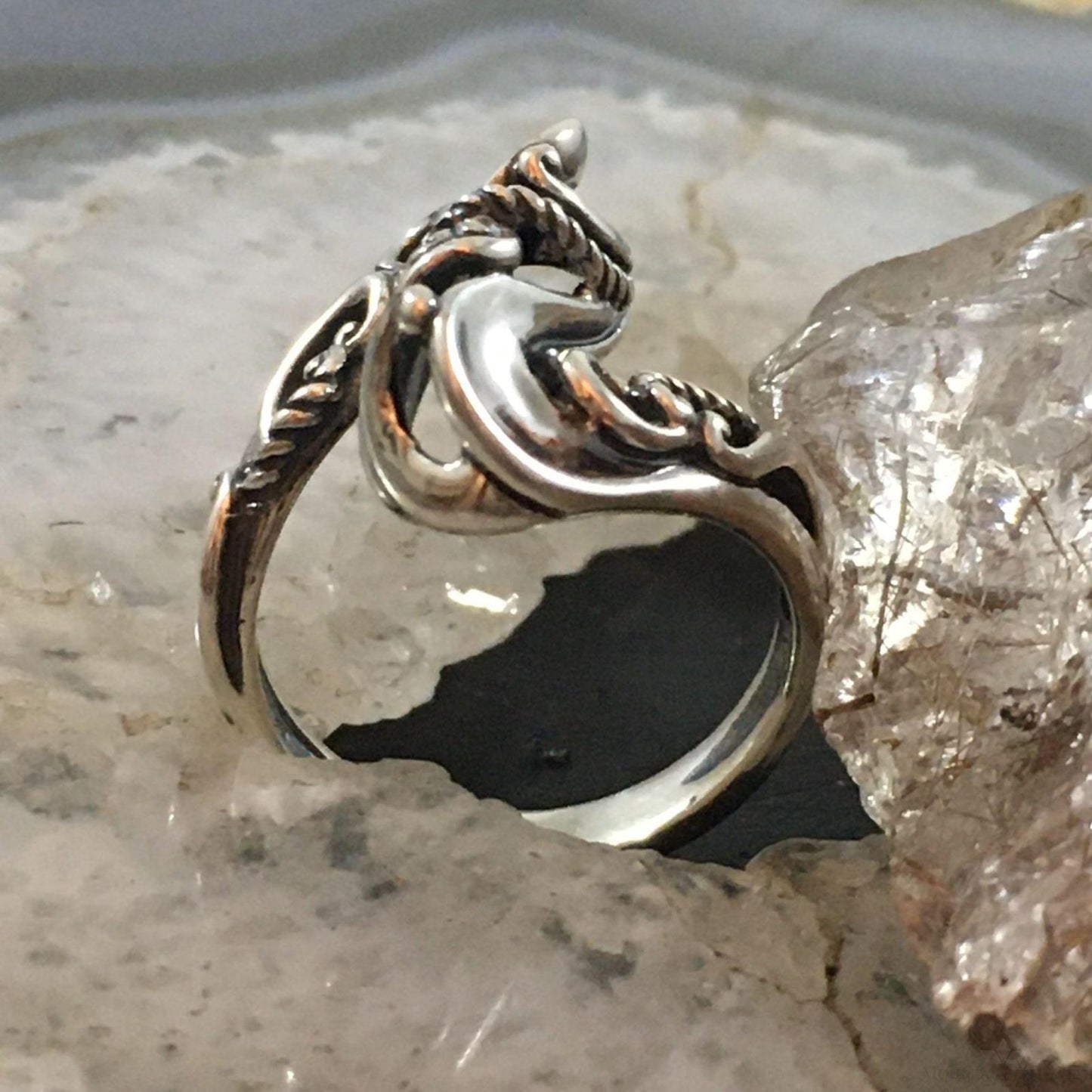 Carolyn Pollack Southwestern Style Sterling Silver Decorated Ring For Women Size 8.25